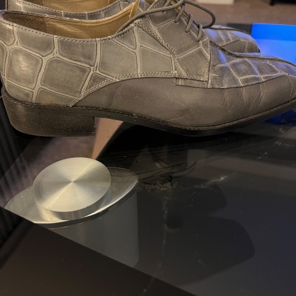 Grey Alligator Block Pattern Italian Leather - Picture 5 of 7